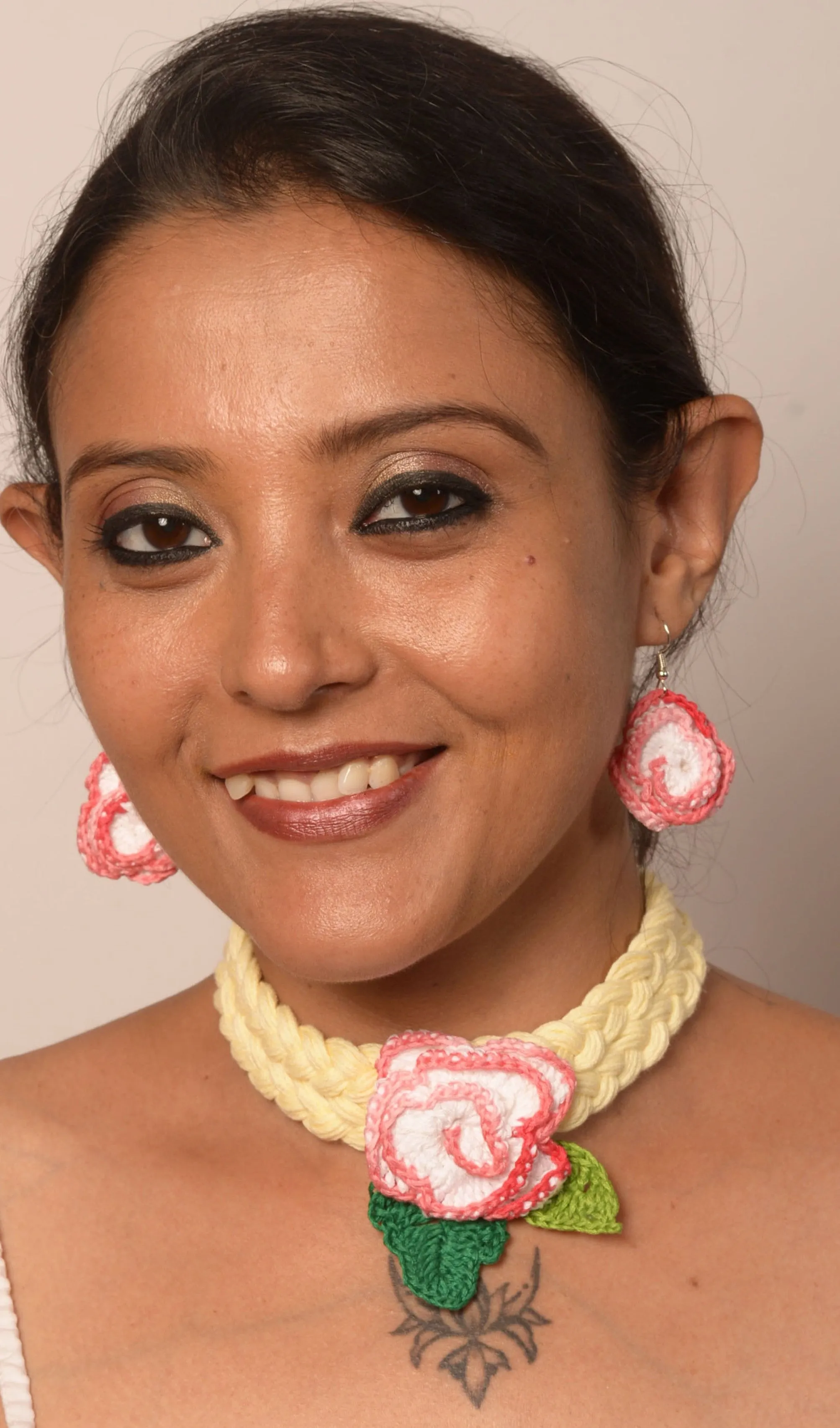Aarti Crochet Necklace & Earrings  set