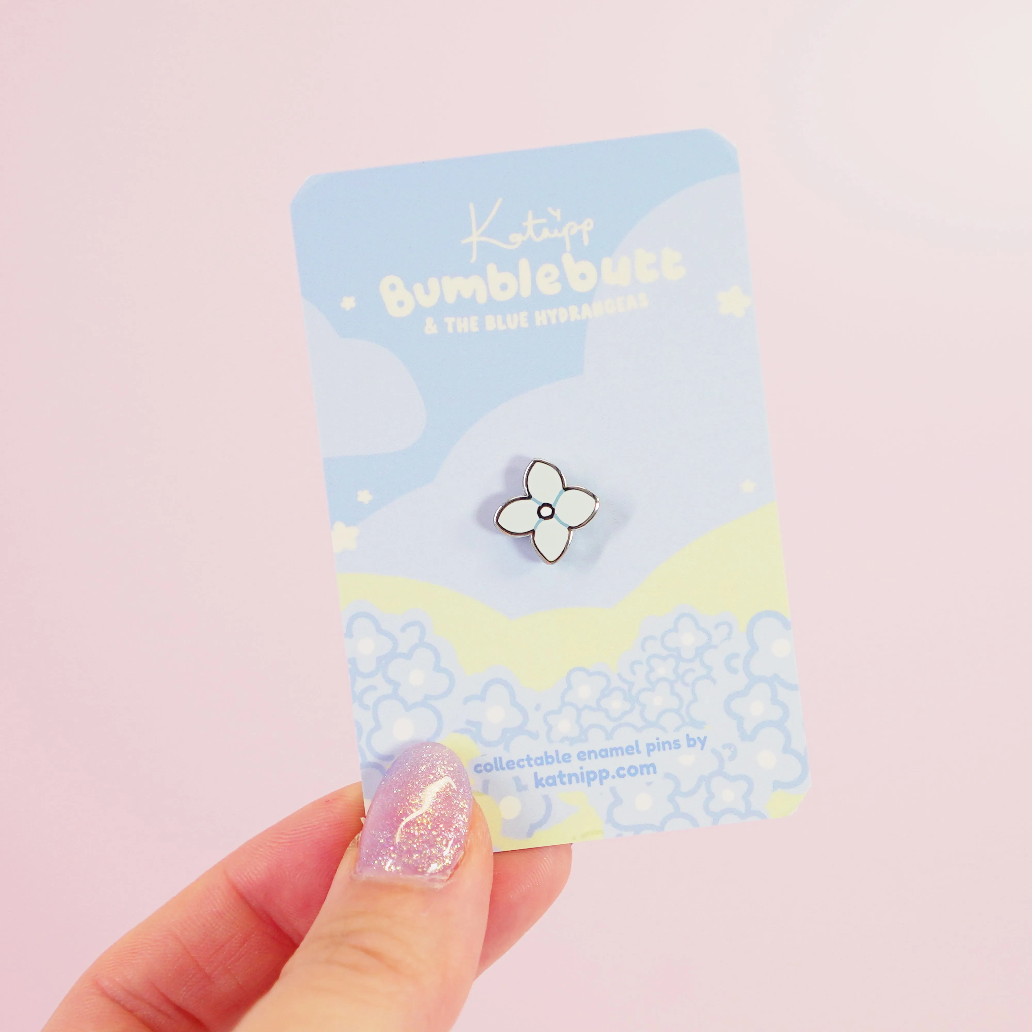 Blue Hydrangea Mini Flower Enamel Pin | Kawaii Floral Jewelry | Cute Botanical Accessory for Nature Lovers