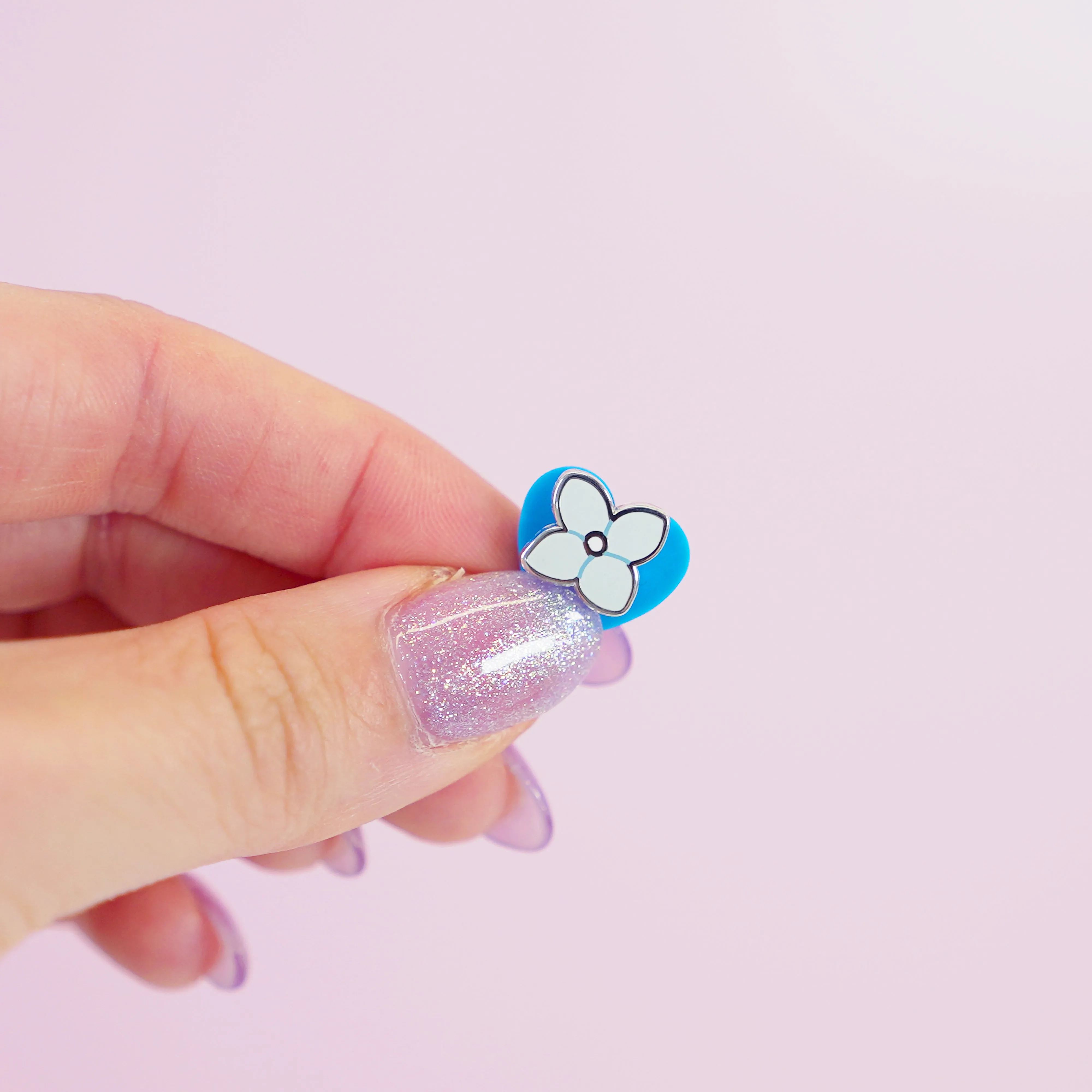 Blue Hydrangea Mini Flower Enamel Pin | Kawaii Floral Jewelry | Cute Botanical Accessory for Nature Lovers