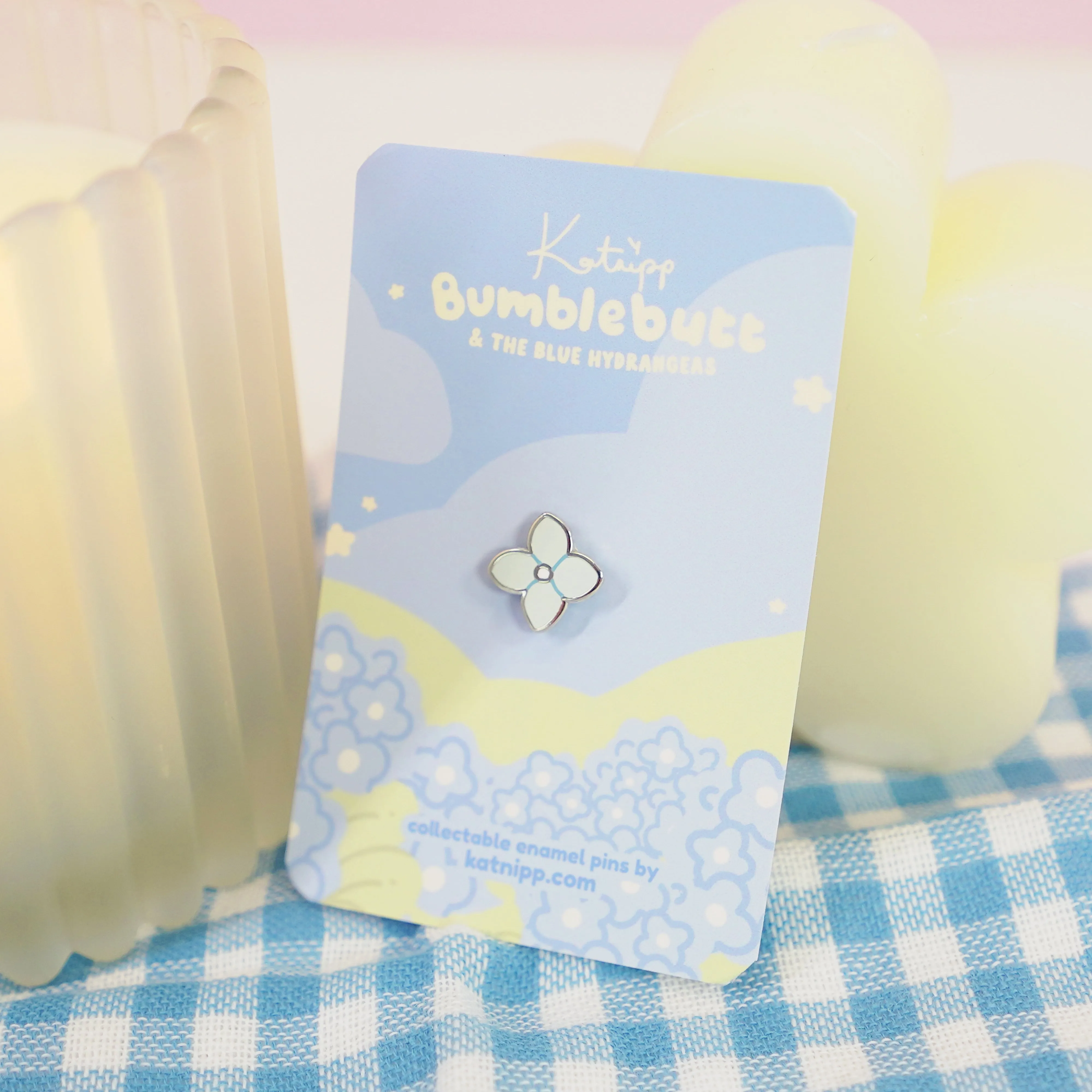 Blue Hydrangea Mini Flower Enamel Pin | Kawaii Floral Jewelry | Cute Botanical Accessory for Nature Lovers