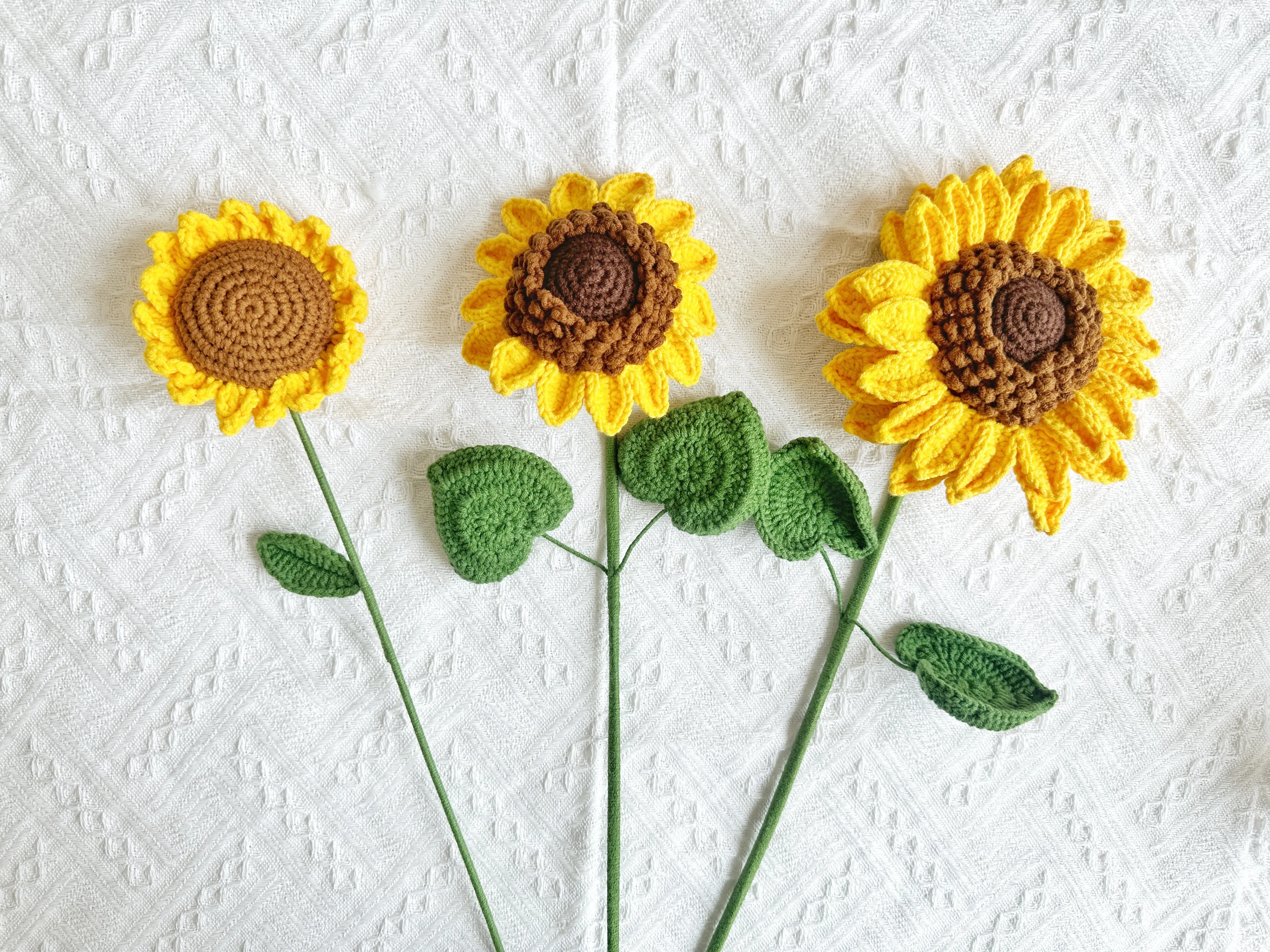 Crochet Sunflower Amigurumi (3 Sizes)