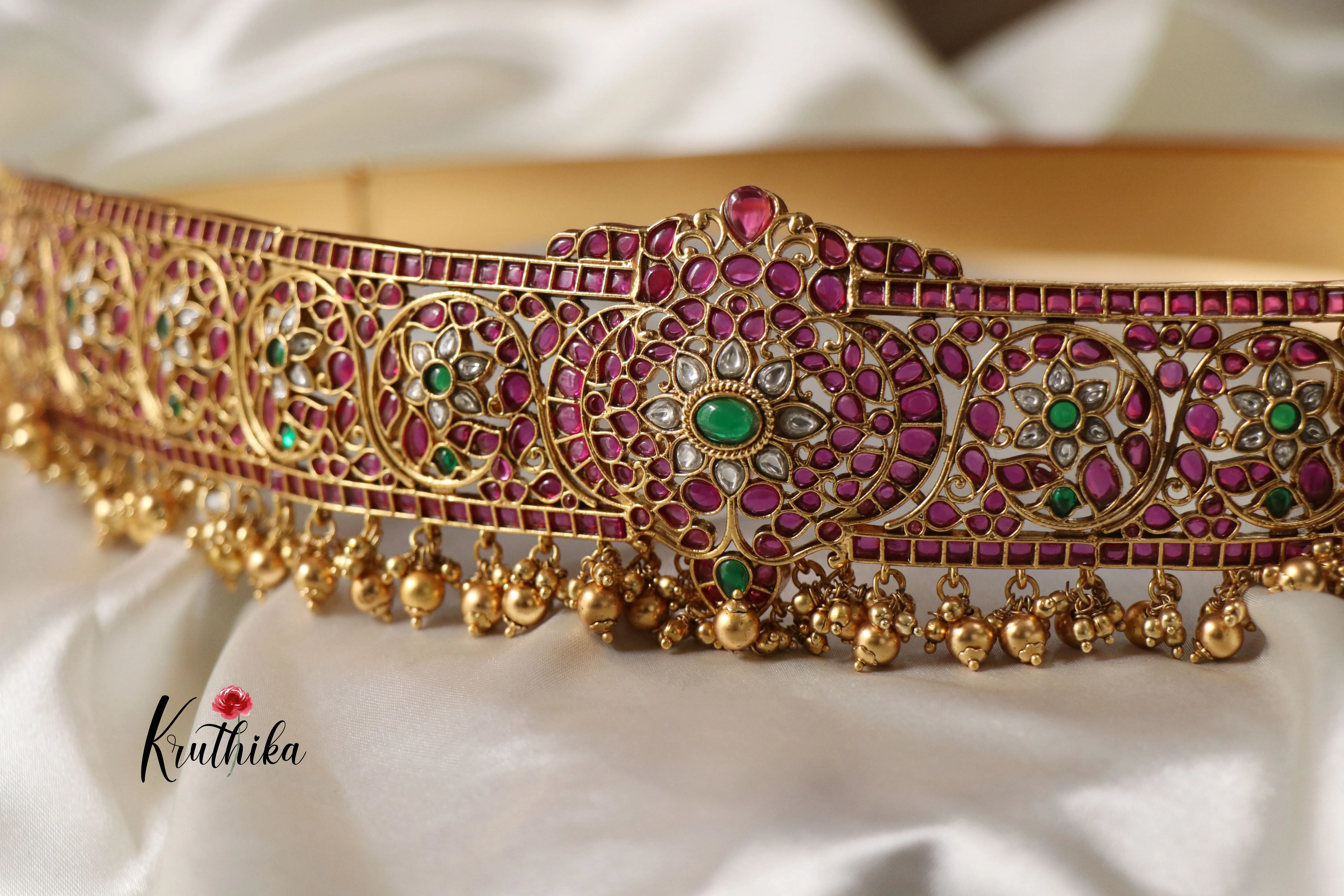 Kemp golden bead drops hipbelt vaddanam V97