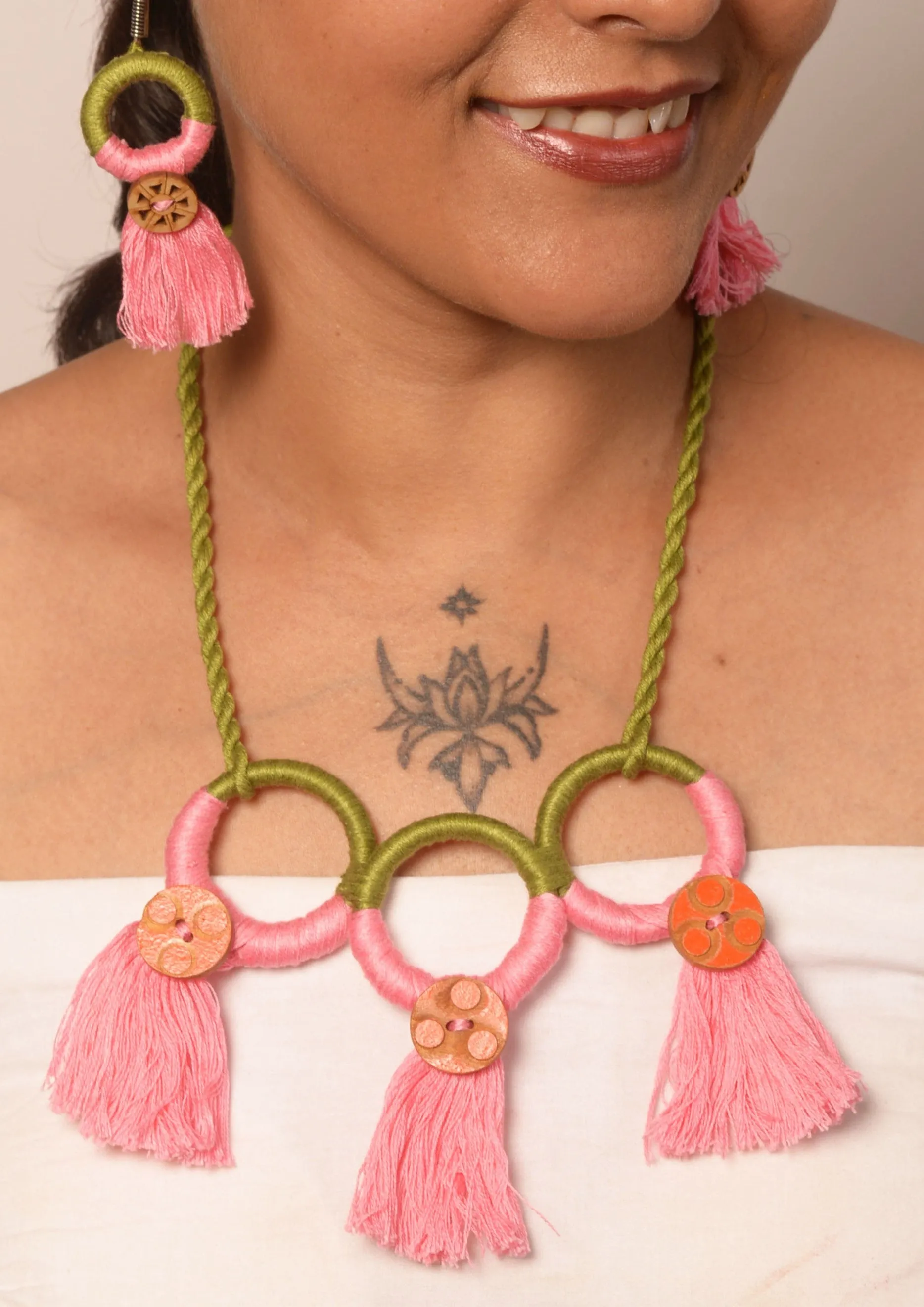 Ura Crochet NNecklace & Earrings  set